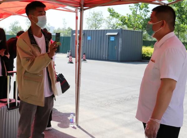 严格执行入学流程 严格执行入学流程