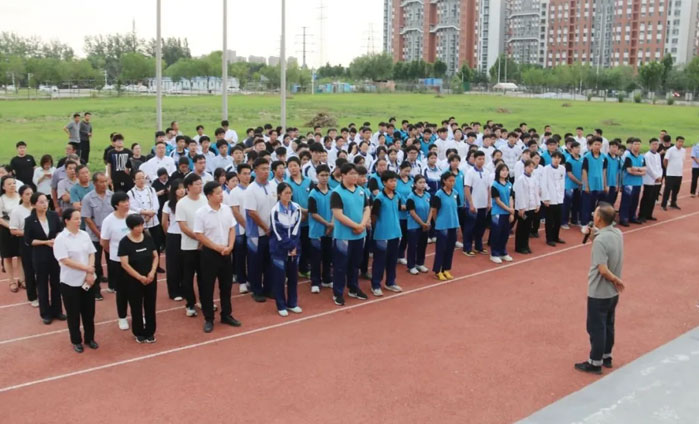 蓝海职业学校组织消防知识培训