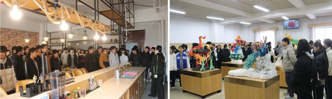 同学们参考实训室