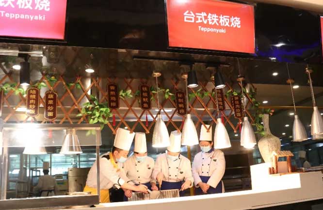 蓝海职业学校餐厅窗口