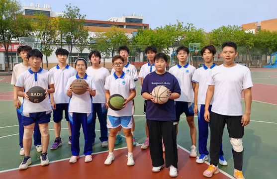 学校篮球队